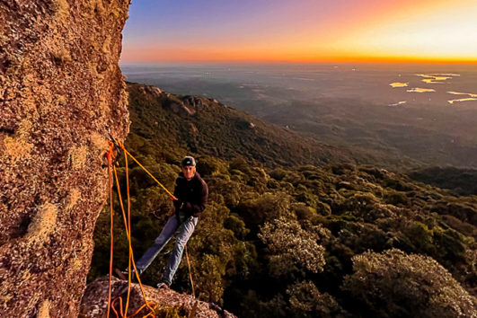 Rapel no Morro do Vigia + Pôr do Sol - Privativo